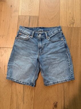 Men's Light Blue Denim Jean Shorts - Classic 5-Pocket Style